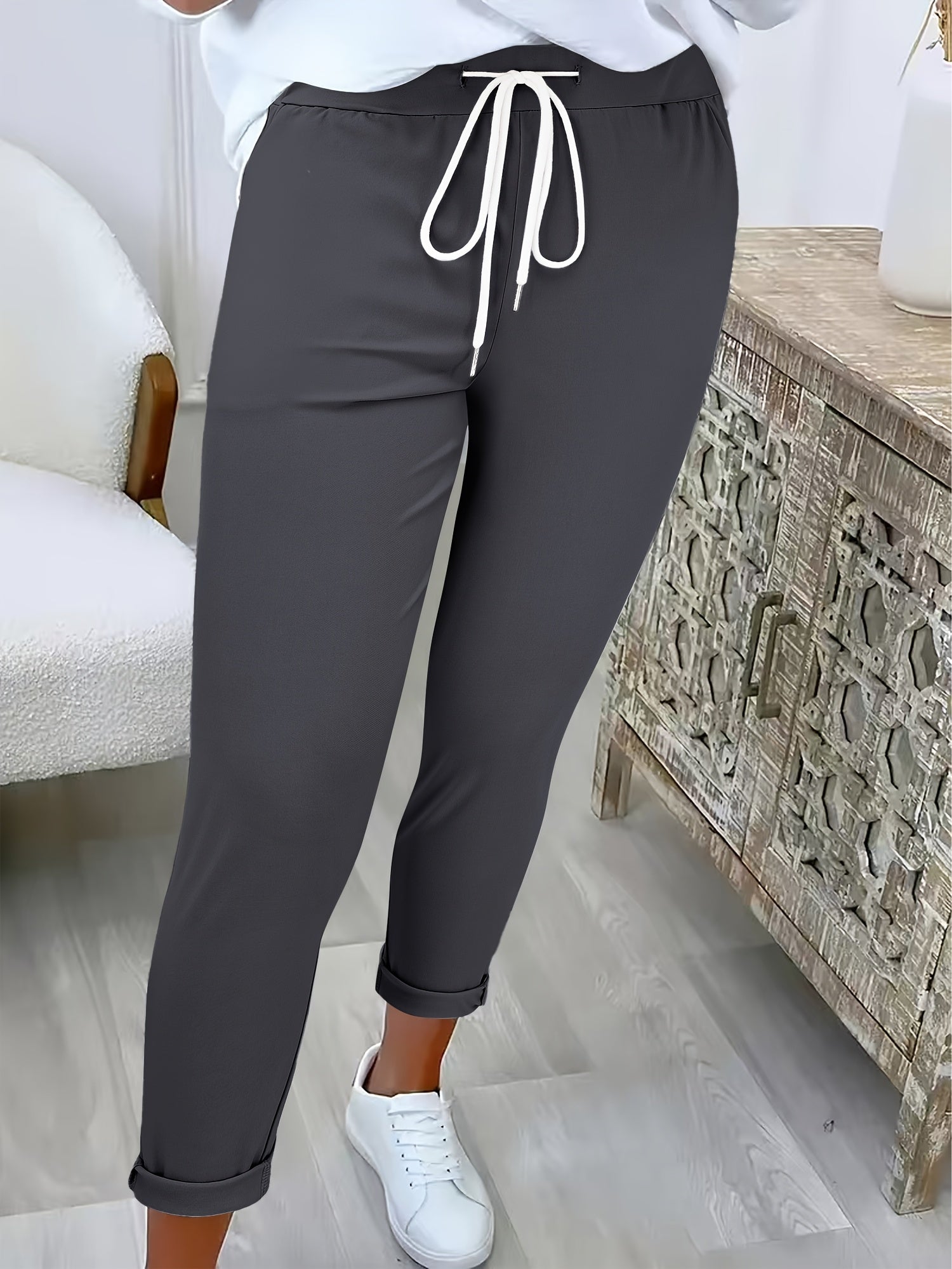 women joggers in cotton-polyester for casual wear 4