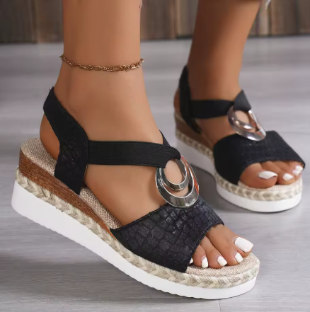 Ella | Comfortable Sandales Perfect for Summer Adventures