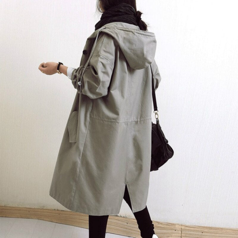 women trench coat in lightweight fabric for spring 7