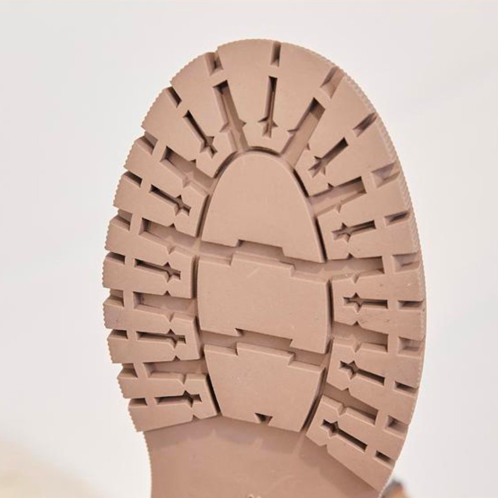 women waterproof boots in black for winter 6