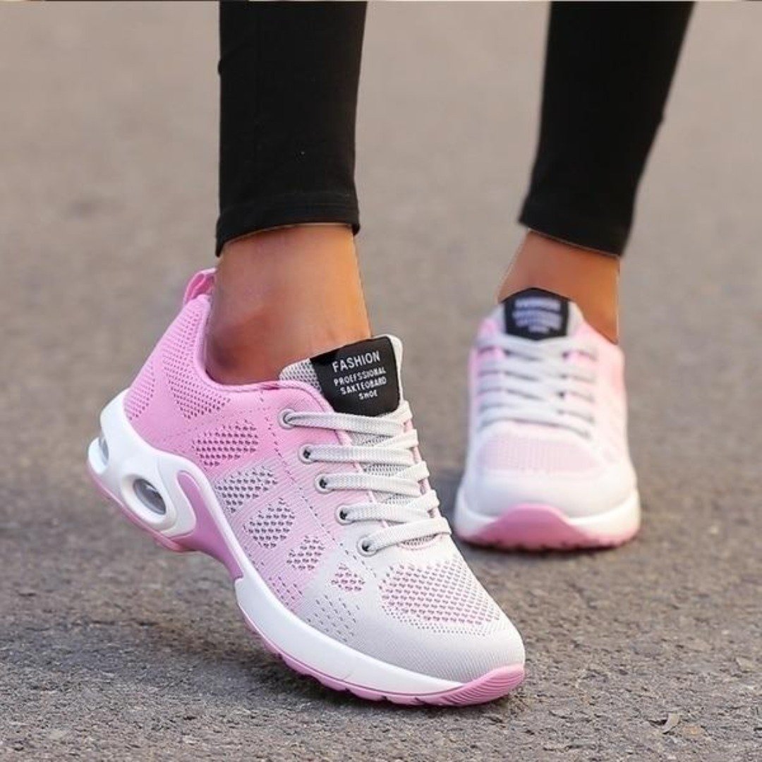 women orthopedic shoes in lightweight material for running 3