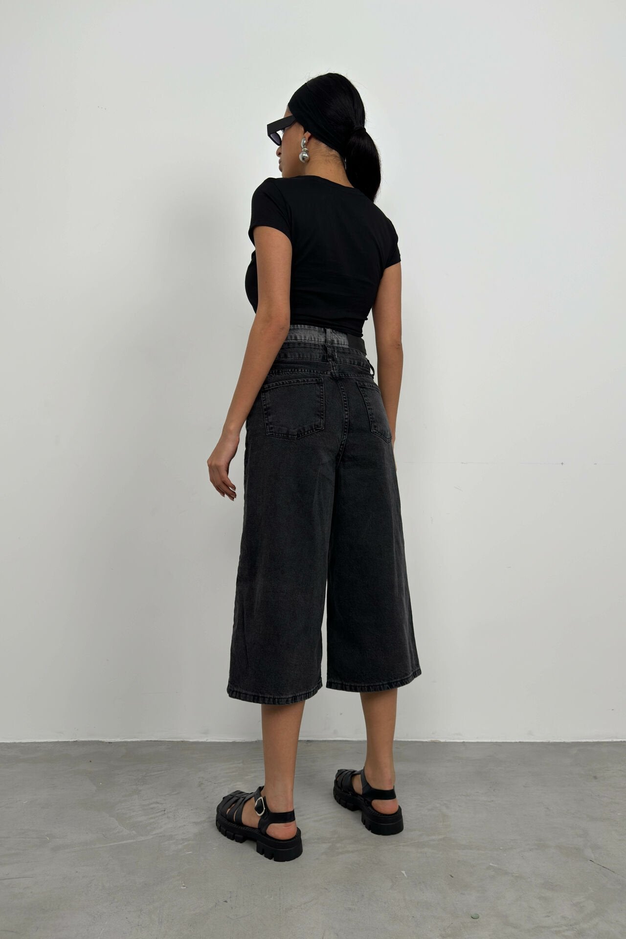 Bermuda-Graue Denim-Shorts für Frauen