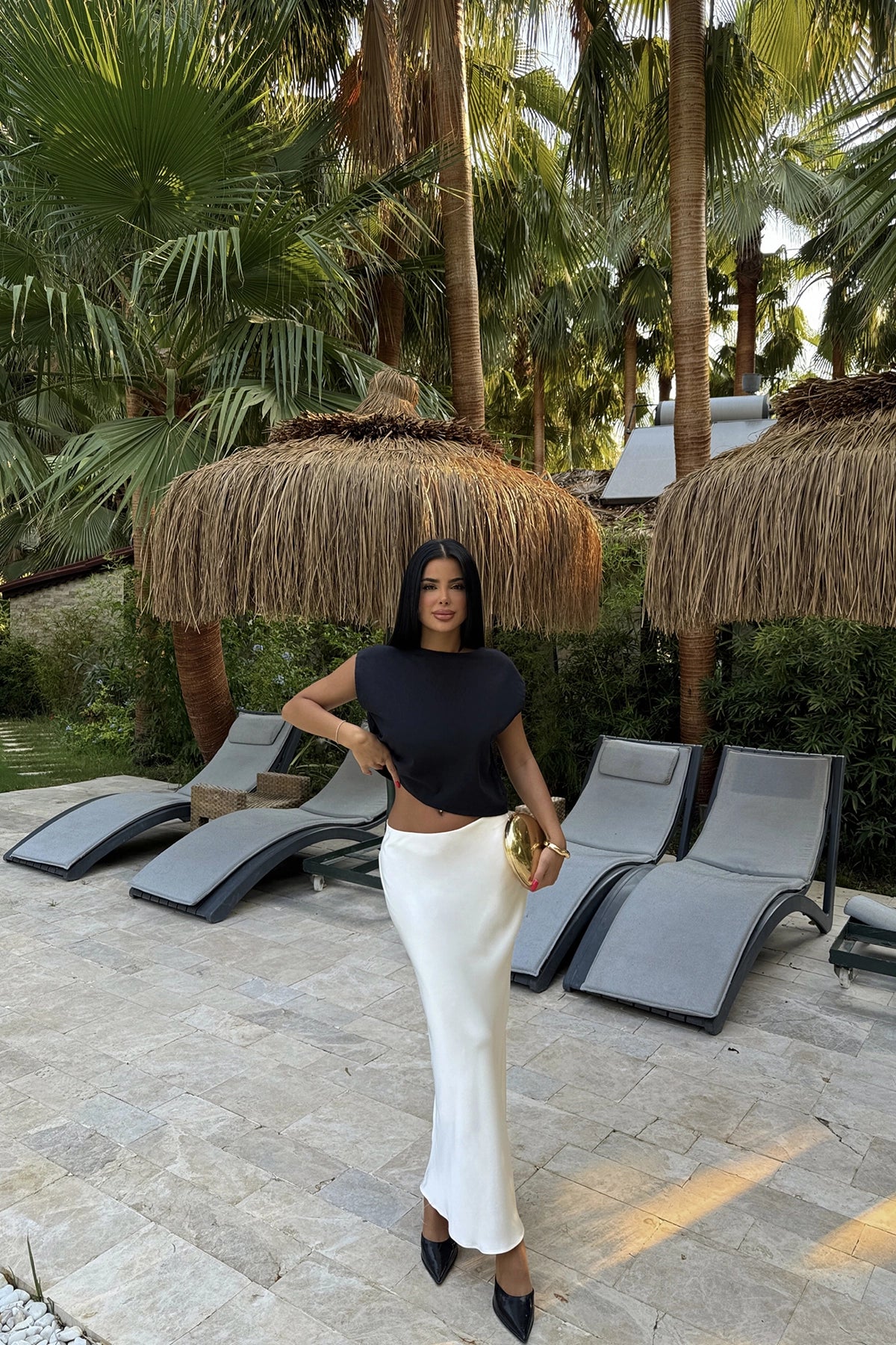 Schwarzes Crop-Top mit Schleifen-Detail