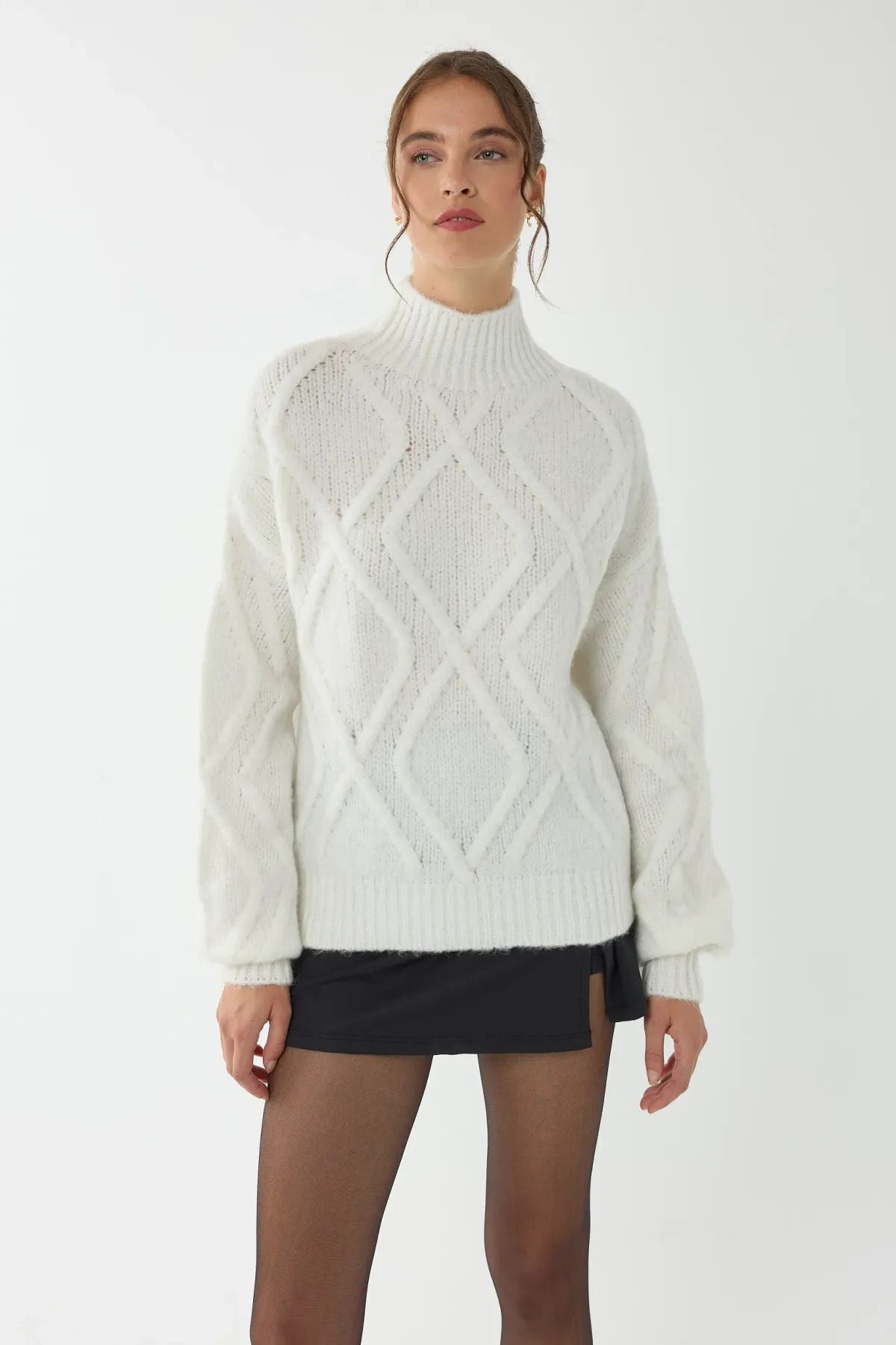 Textured Loose Cut High Neck Sweater