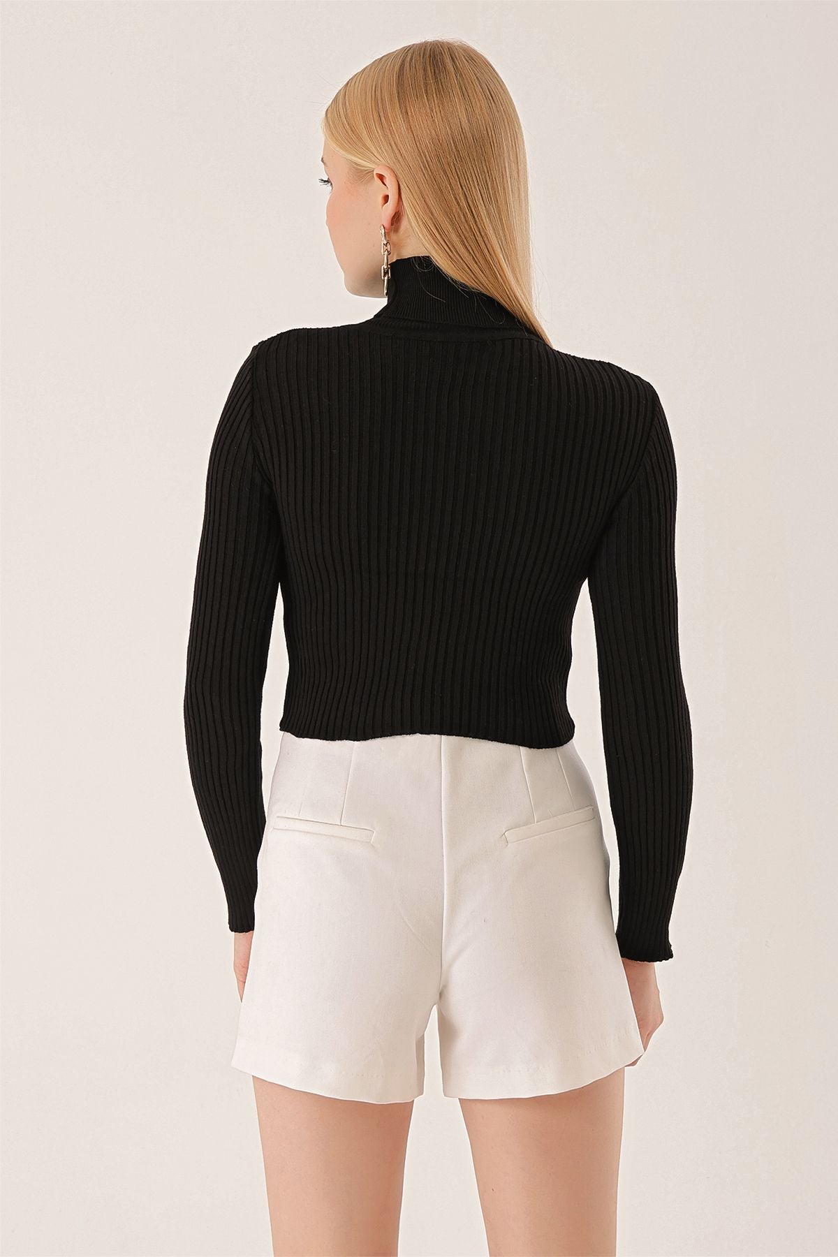 Corduroy Black Cropped Sweater for Women