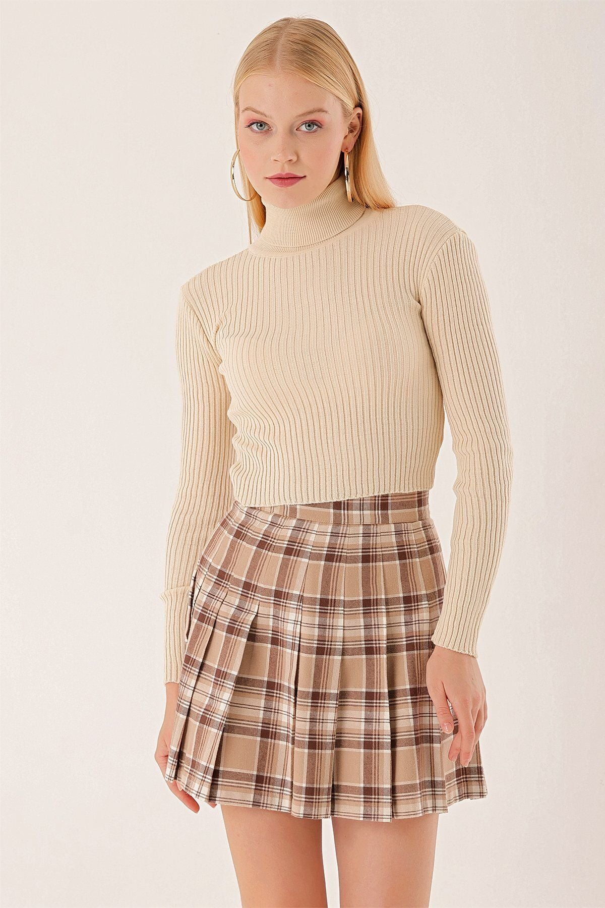 Corduroy Cream Cropped Sweater for Women