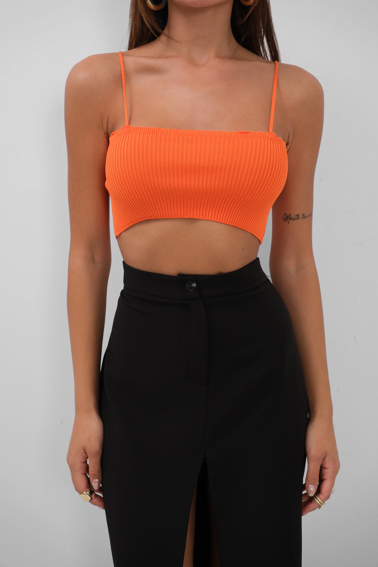 Crop-Top mit dünnen Trägern