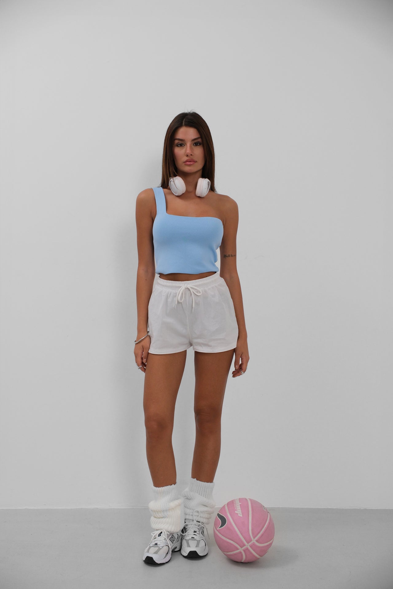 Einseitige Crop-Bluse