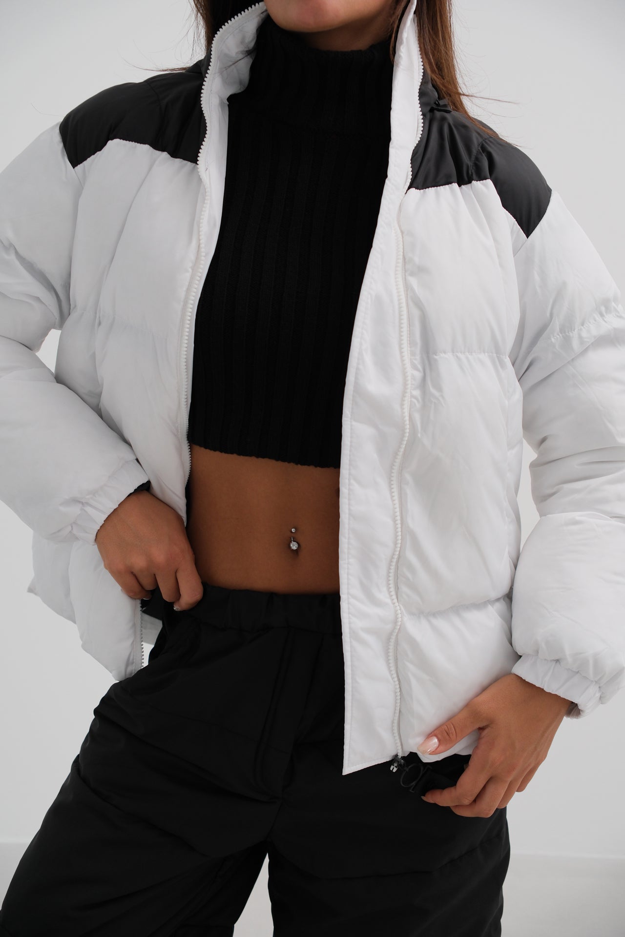 Double Collar Black/White Jacket for Women