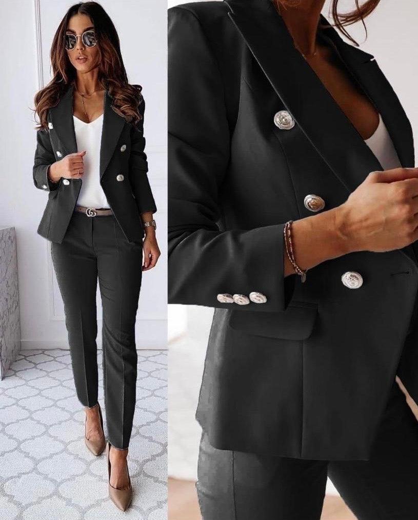 Venus | Elegant Design Double Button Detail Suit for Women