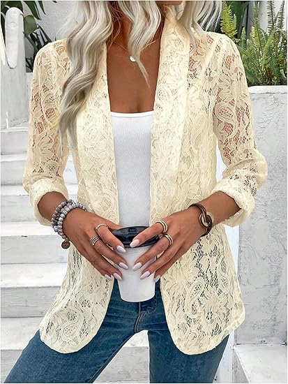 Eloise | Elegant Lace Blazer with a Stylish Lapel Collar
