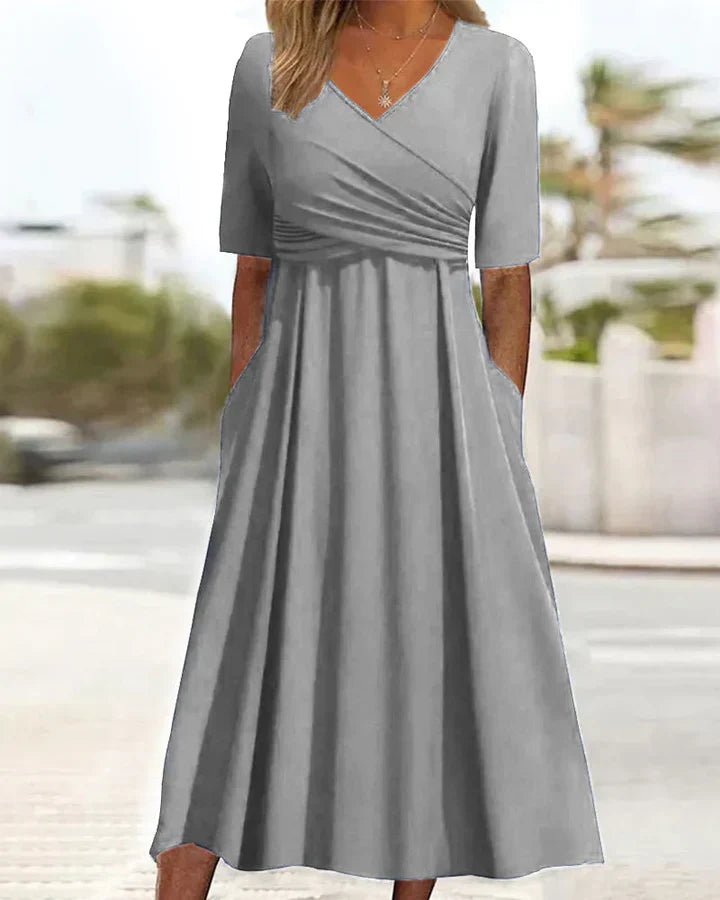 Jasmijn | Elegant Crossover Maxi Dress for Any Occasion
