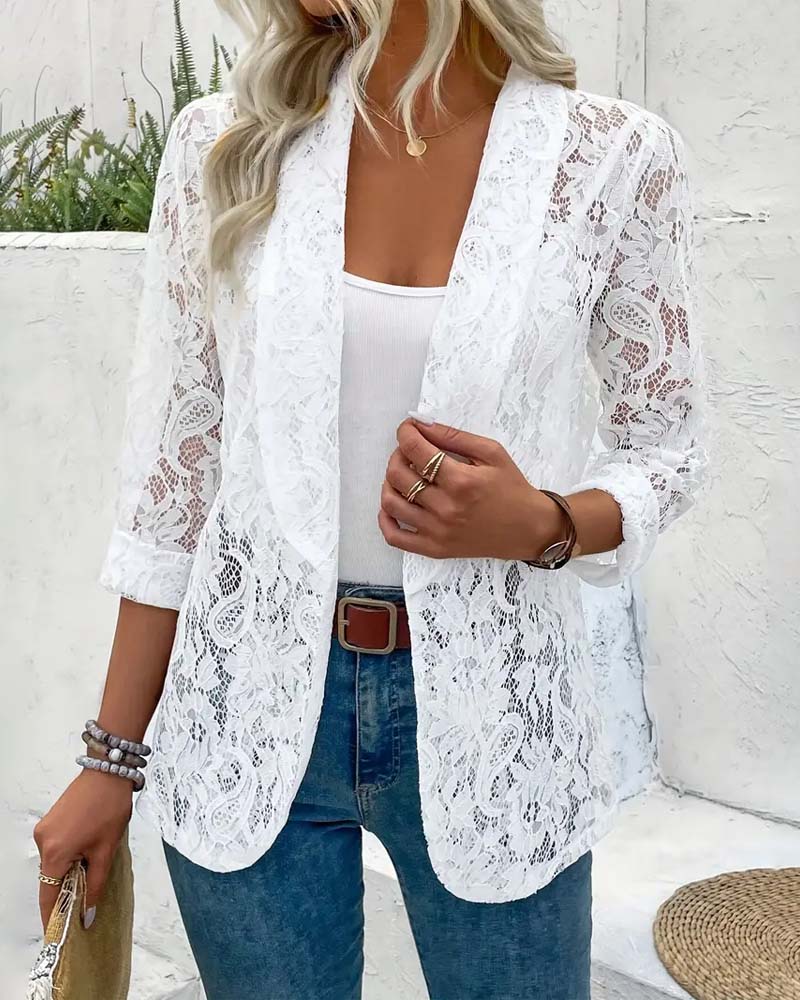 Eloise | Elegant Lace Blazer with a Stylish Lapel Collar
