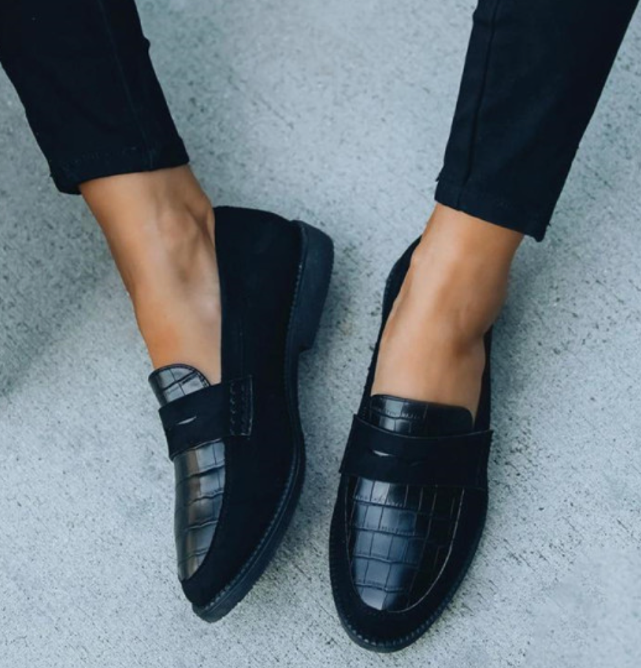 Crosida | High Quality Black Croco Loafer