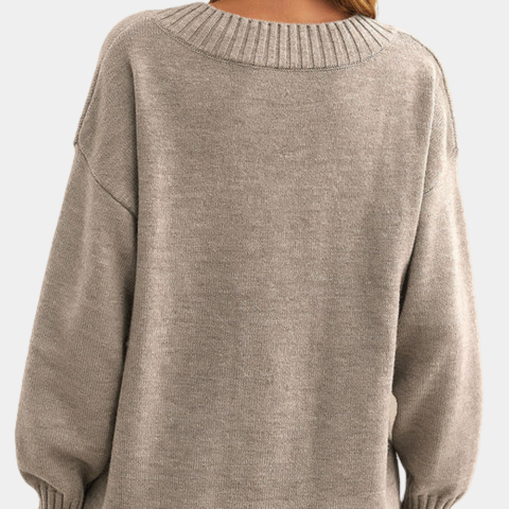 Sarah | Stylish V-Neck Sweater for Women, Perfect for All-Season Wear