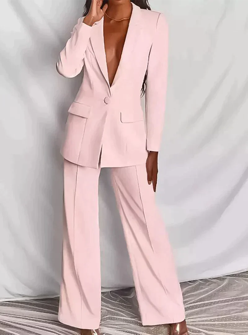 Sylvia | Chic Suit for Professional Elegance