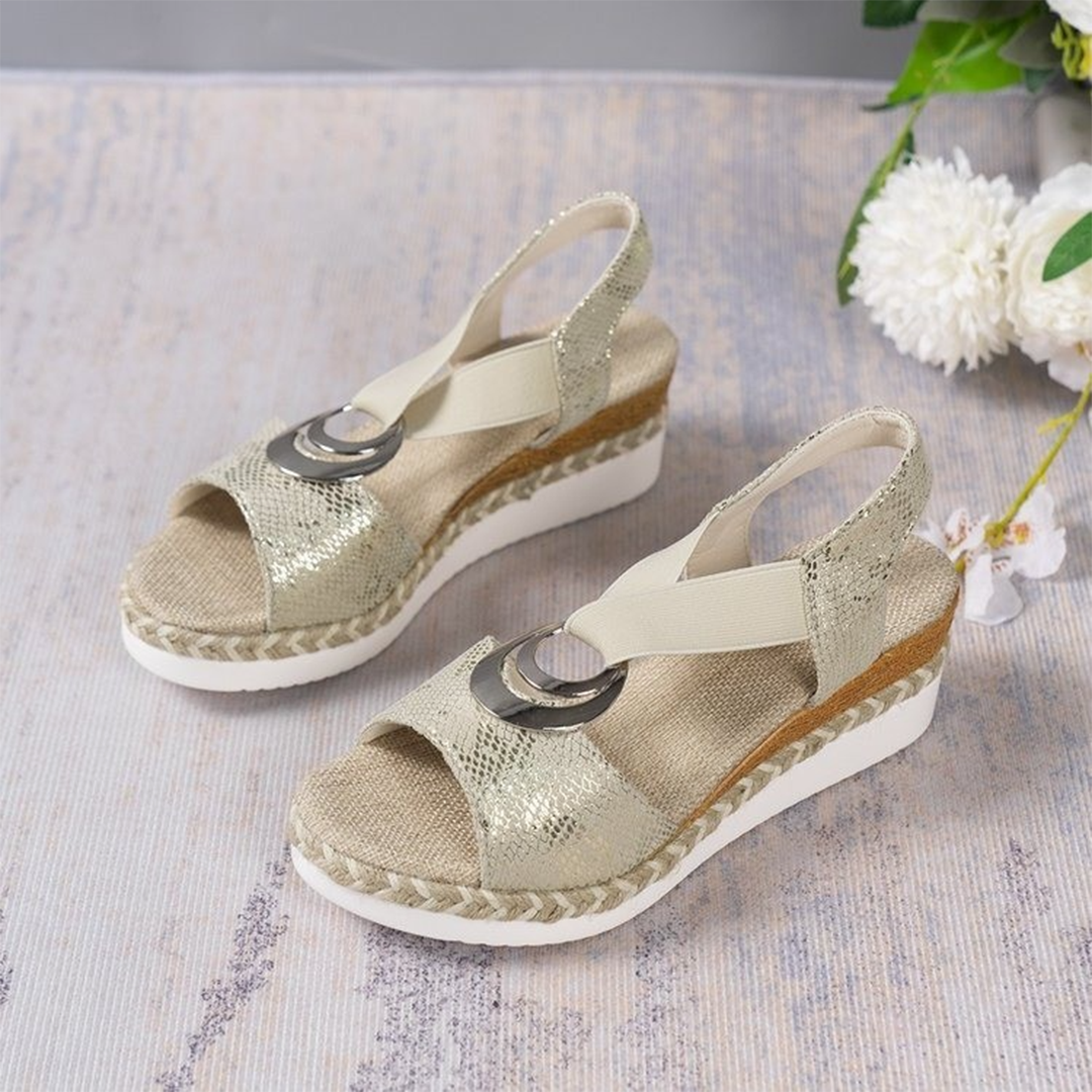 Ella | Comfortable Sandales Perfect for Summer Adventures