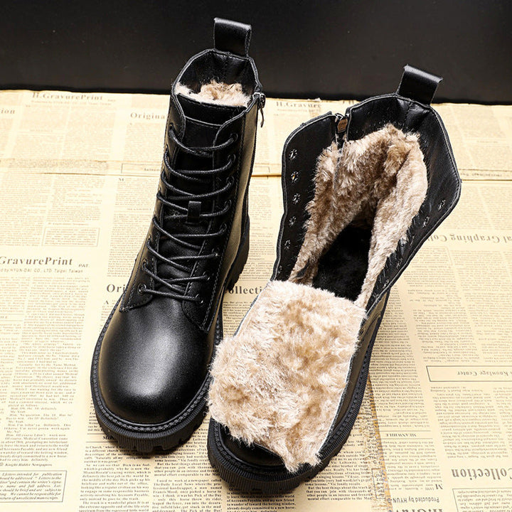 women leather boots in black for winter 0