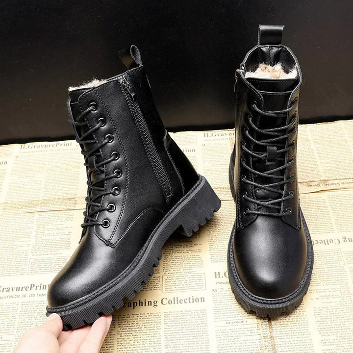 women leather boots in black for winter 3