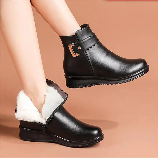 women orthopedic boot in genuine leather for winter 2