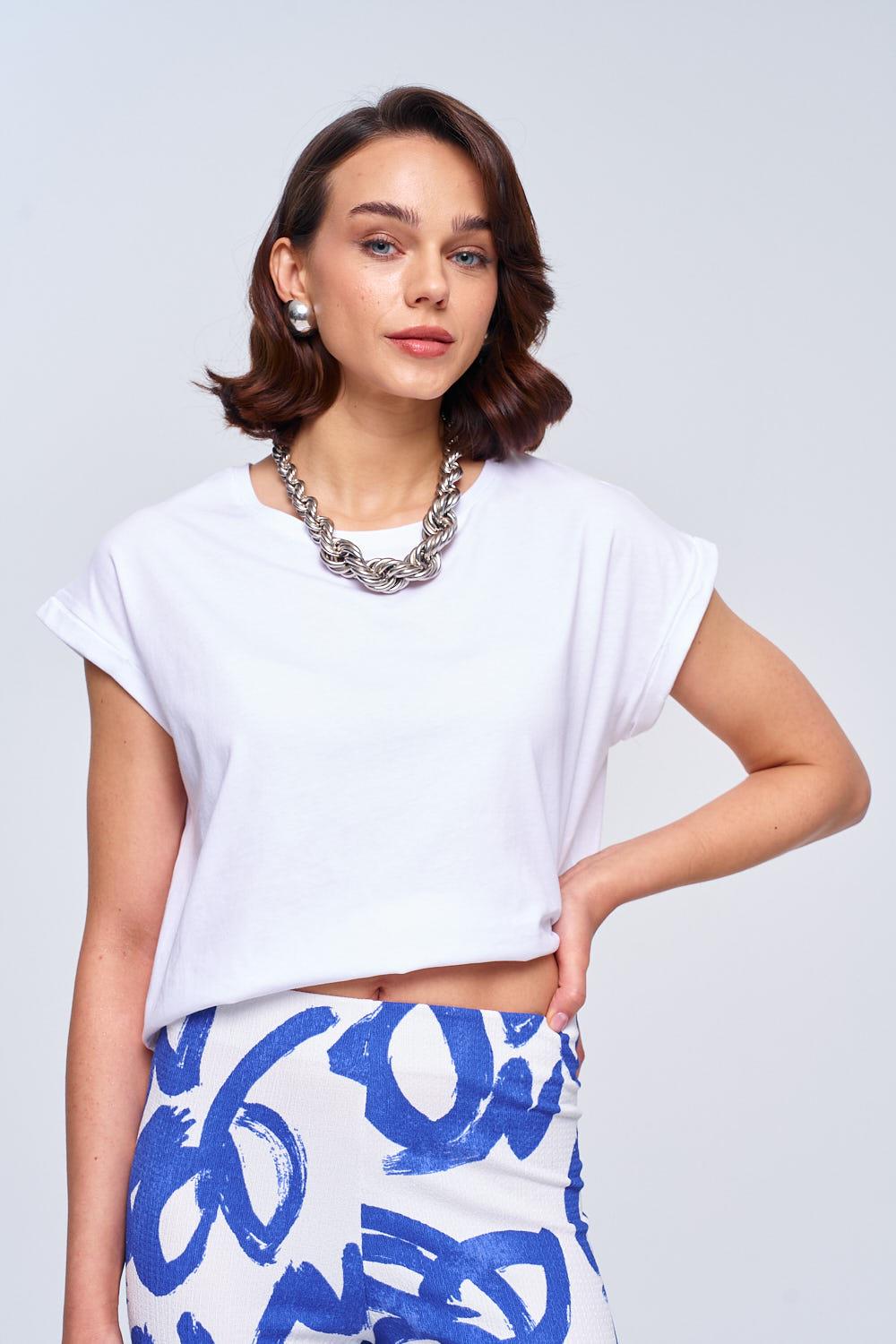 Basic White Cropped T-Shirt with Crew Neck for Women