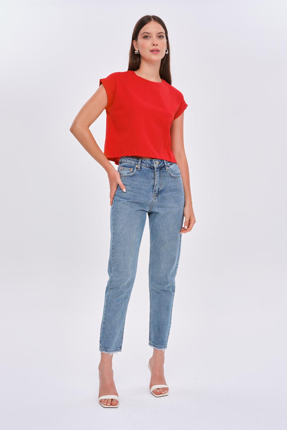 Crew Neck Cropped Red T-Shirt for Women