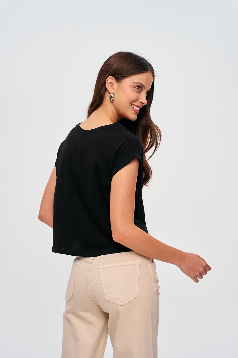 Cropped Crew Neck Black T-Shirt for Women