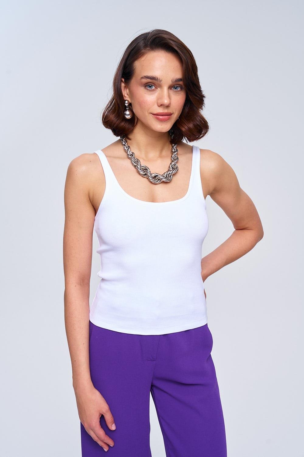 Basic Ribbed White Undershirt For Women