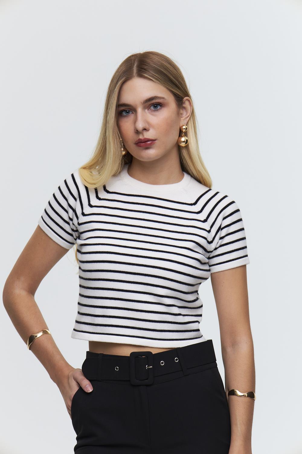 Crew Neck White Short Sleeved Knitted Blouse with Black Stripes for Women