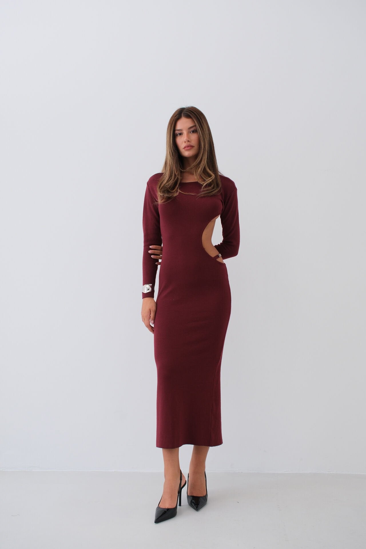 Crew Neck Backless Claret Red Midi Dress with Cut-Out Details