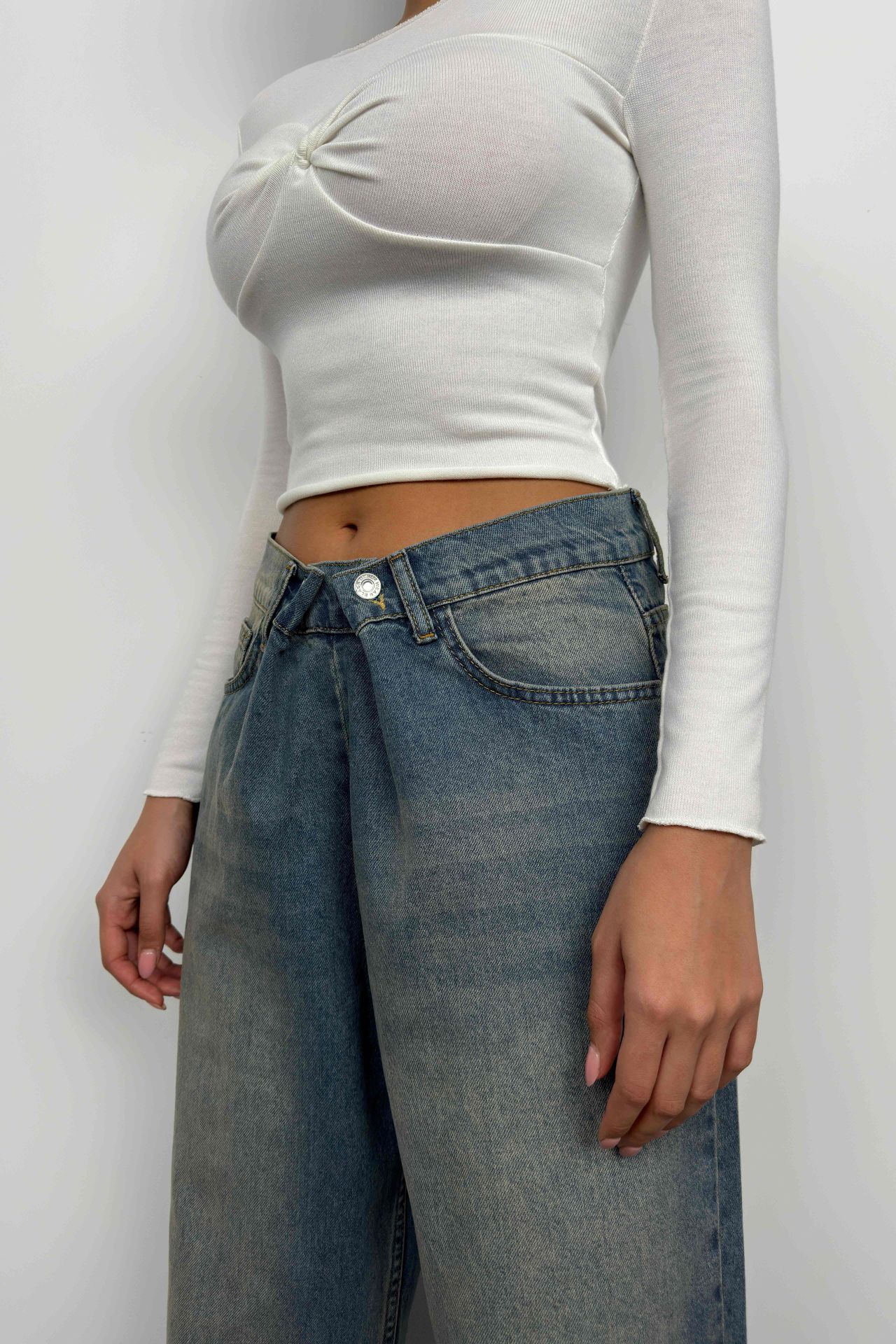 Low Waist Double Button Blue Wide Leg Jean