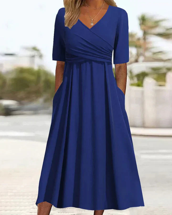 Jasmijn | Elegant Crossover Maxi Dress for Any Occasion