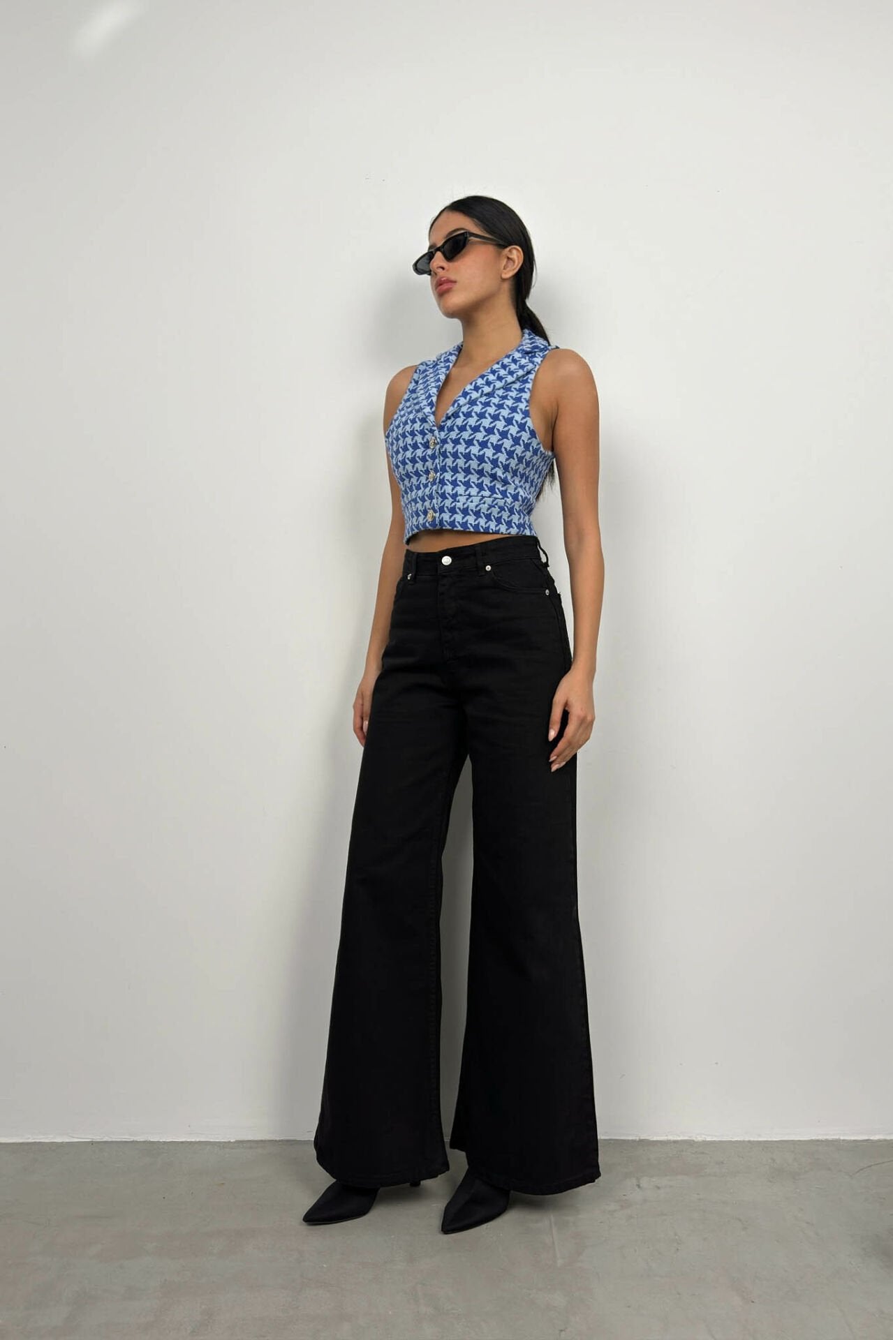 Houndstooth Crop Saks Vest