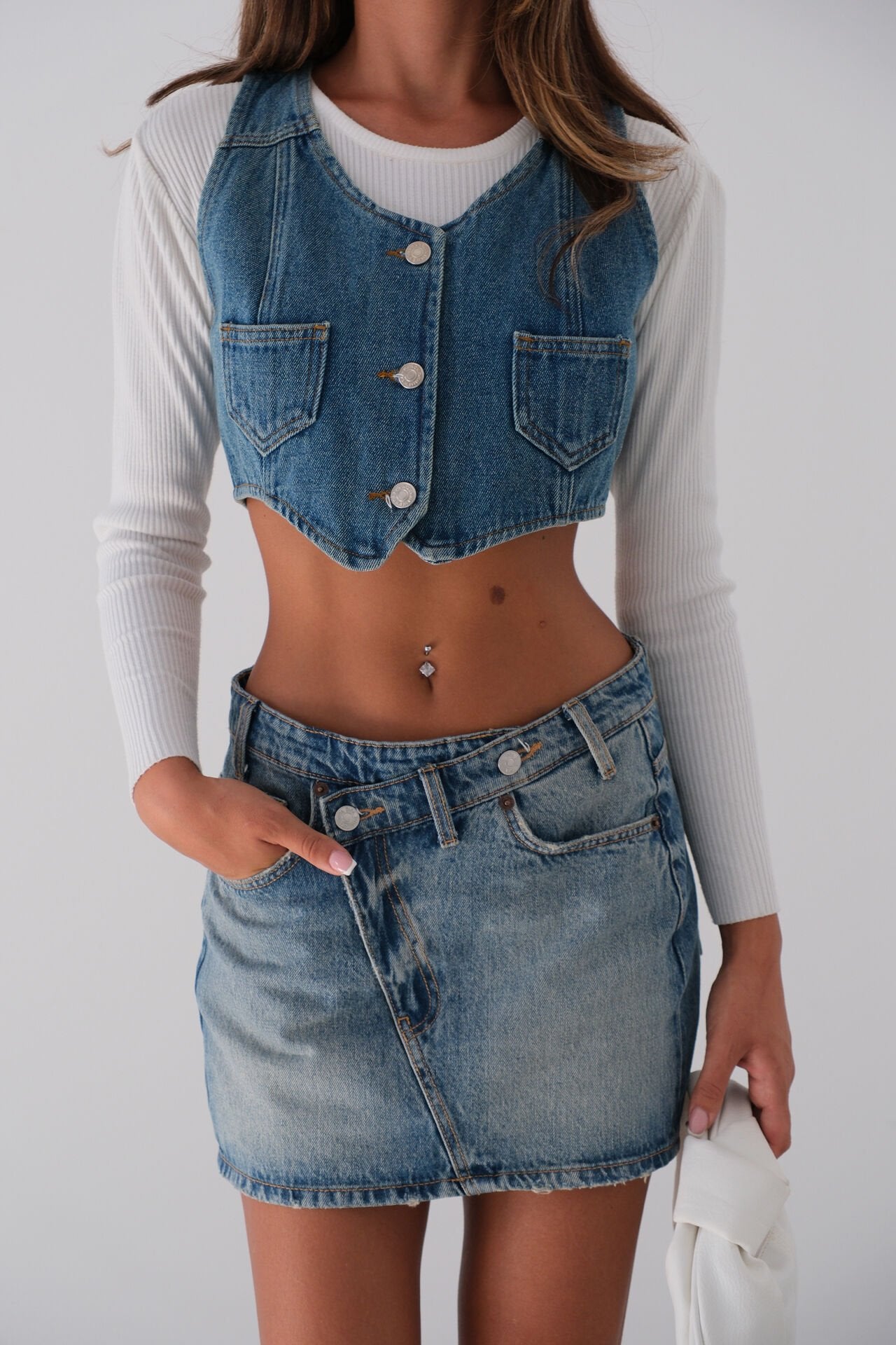 Cropped Button-Front Blue Denim Vest with Pockets