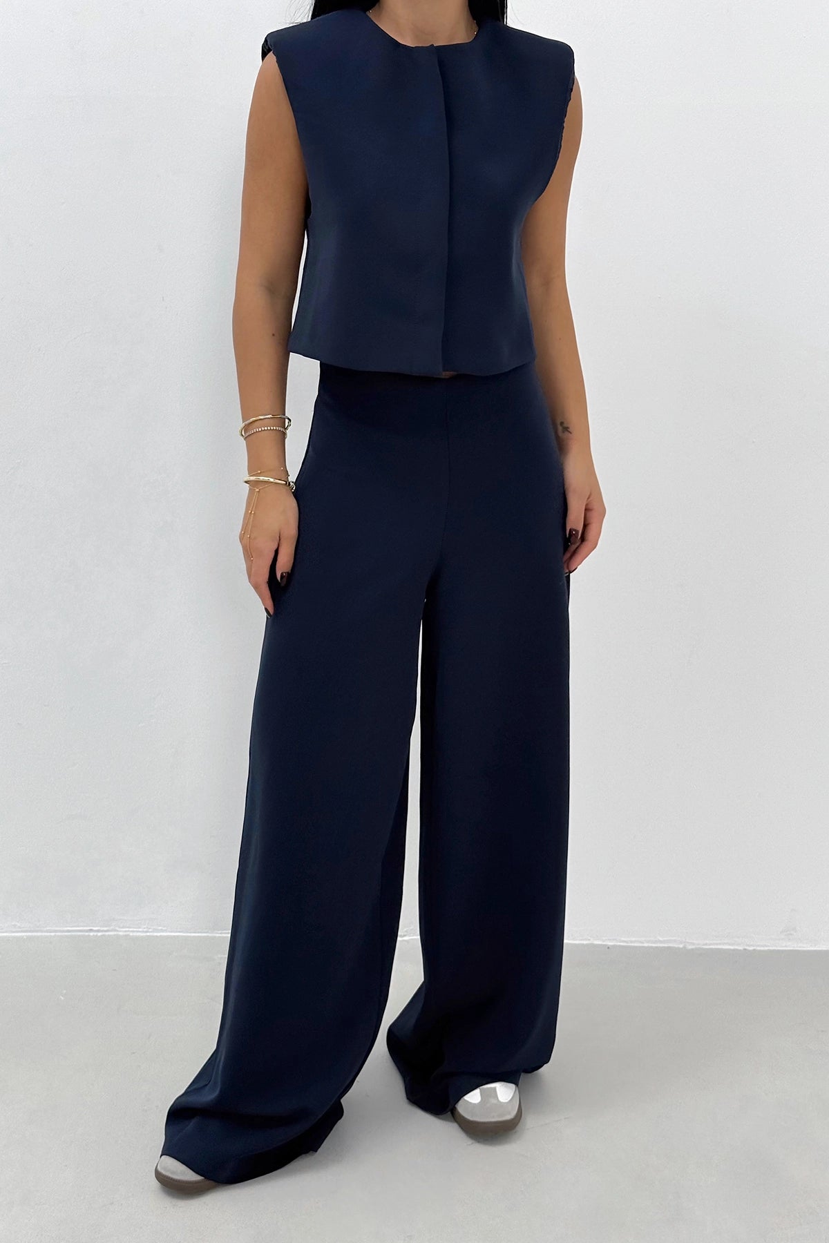 Sleeveless Cropped Navy Blue Trousers Suit for Women