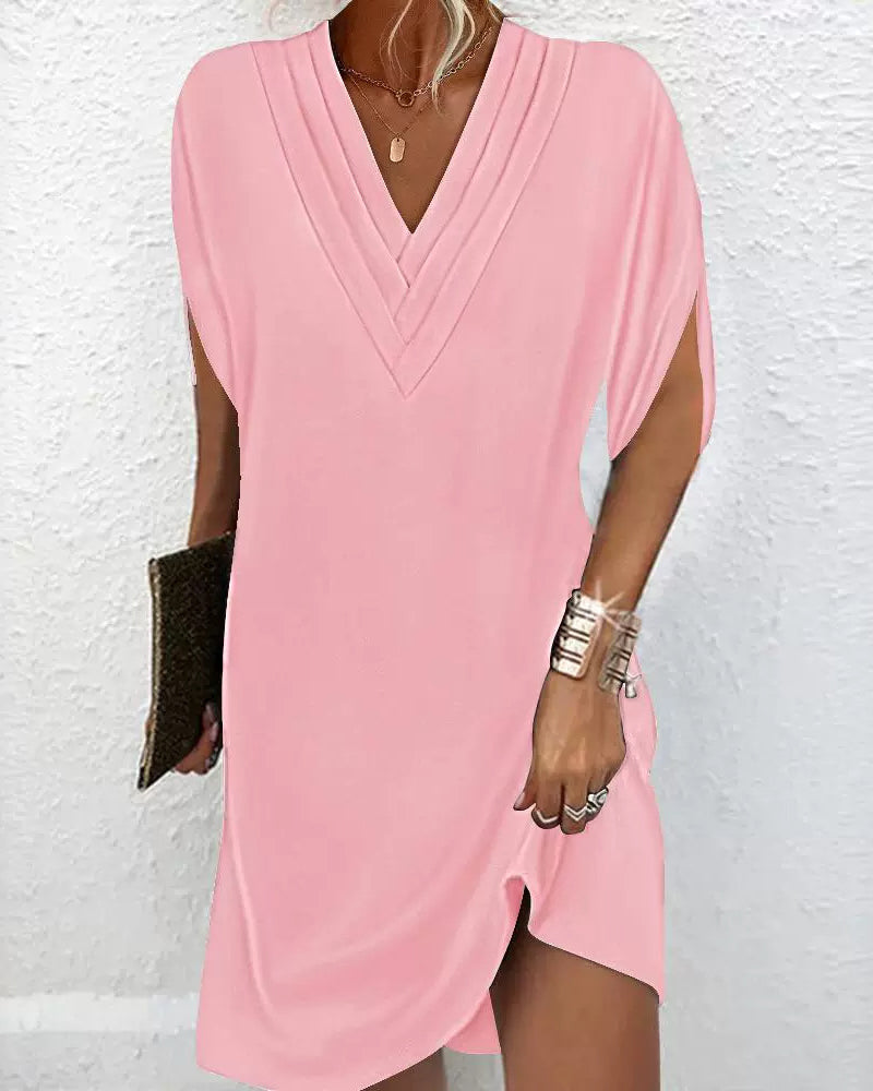 Emma | Stylish Midi Dress with Chic V-Neck Design