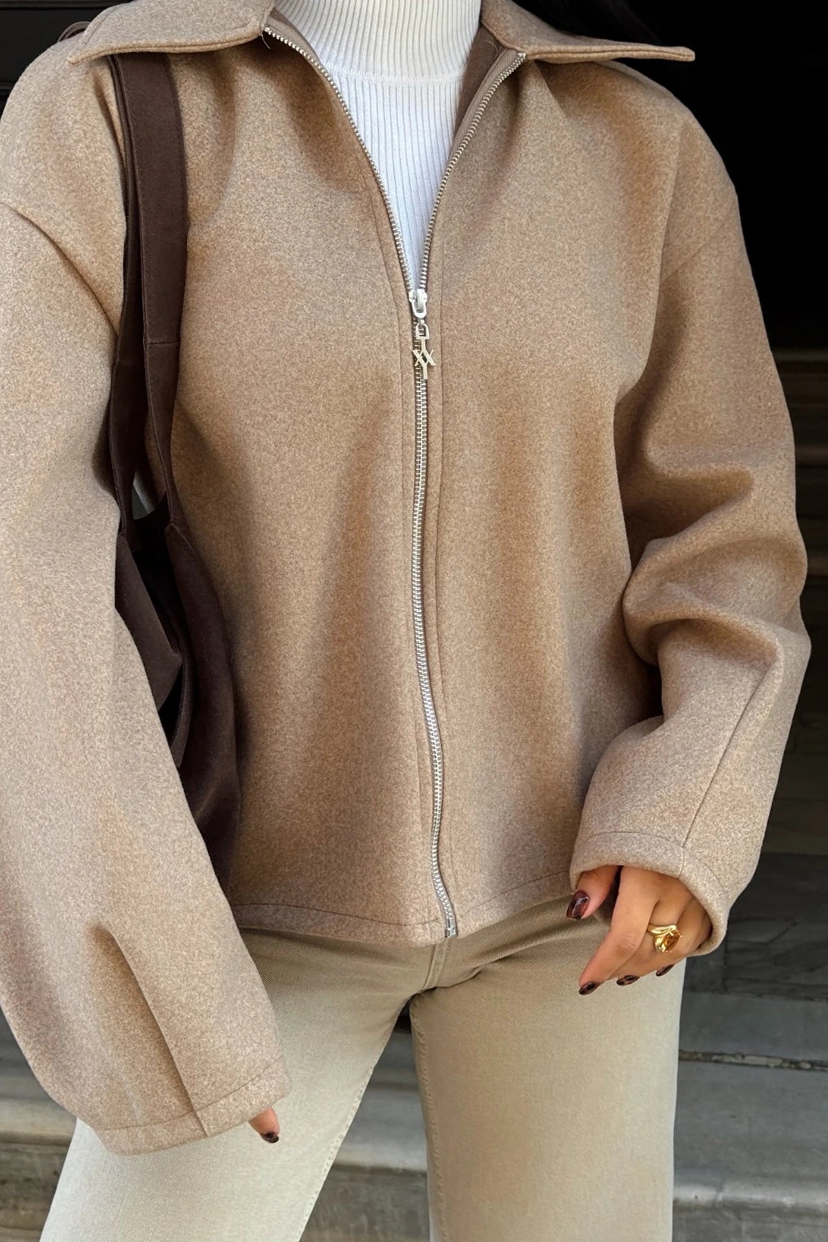 Beige Doppelkragenjacke für Frauen