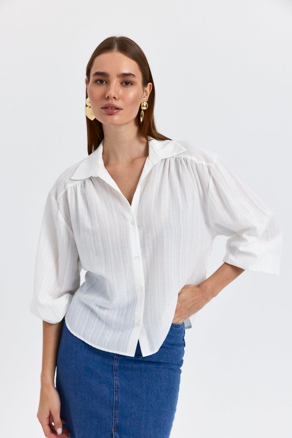 Long Sleeved White Shirt with V-Neckline for Women